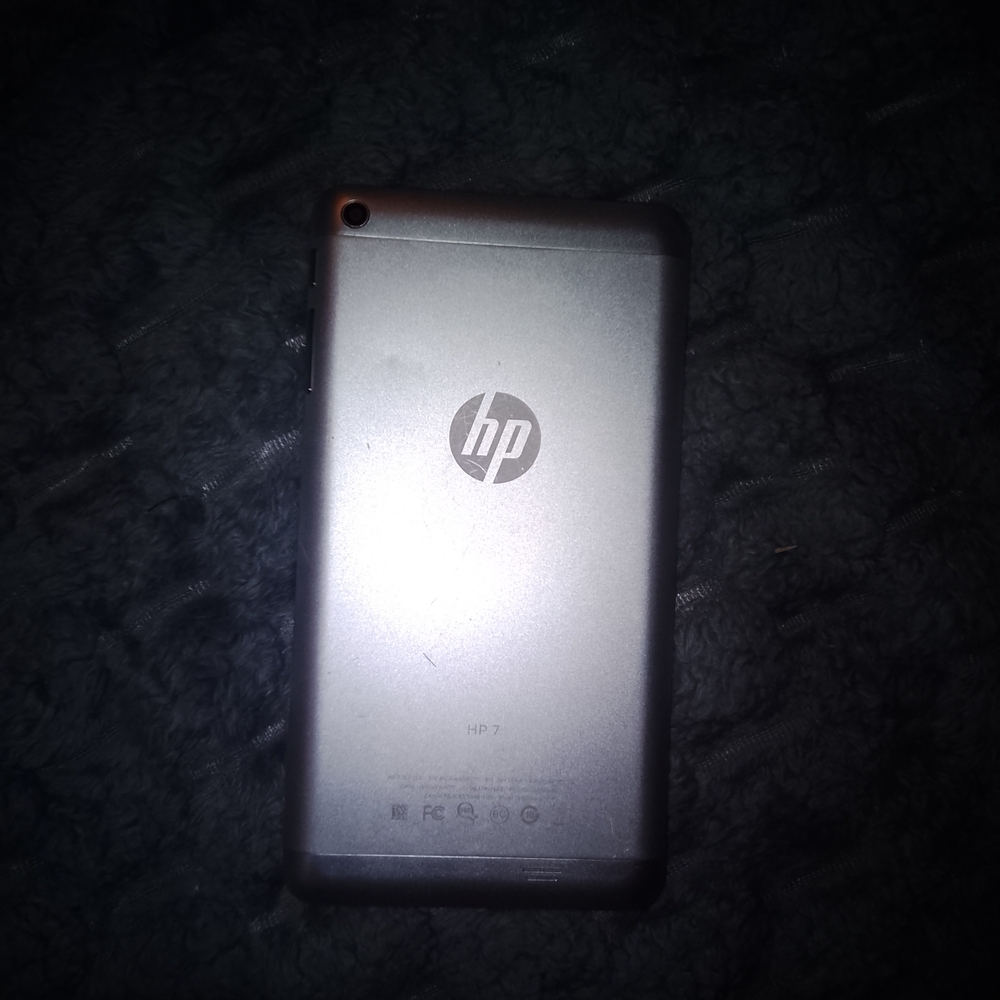 HP Gray Tablet with Sleek Design
